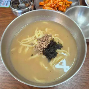 용미칼국수 사진
