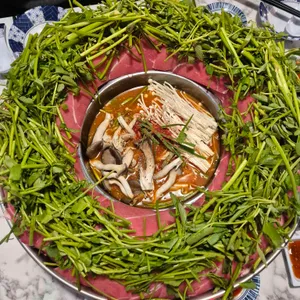 화산샤브칼국수 사진