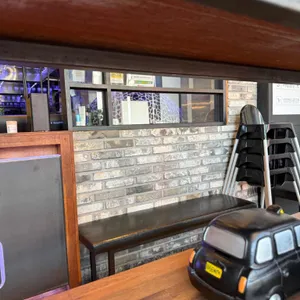 로니로티 대표 사진