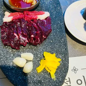 사계절 이모카세 대표 사진