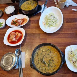 서원로 본가 추어탕 사진 1