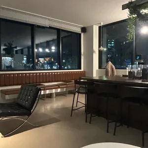 파사저 대표 사진