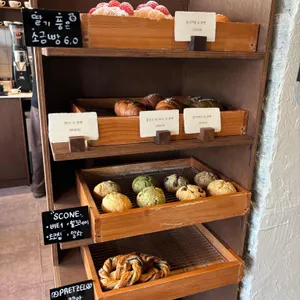 하프앤하프커피 대표 사진