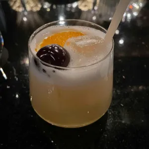 마크 다모르 대표 사진