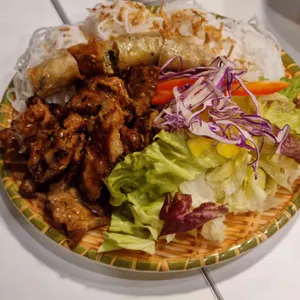 남딘쌀국수 대표 사진