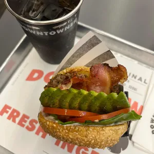 다운타우너 리뷰 사진