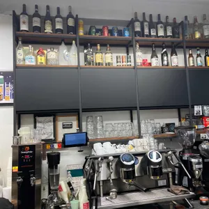 더 데일리카페인 대표 사진