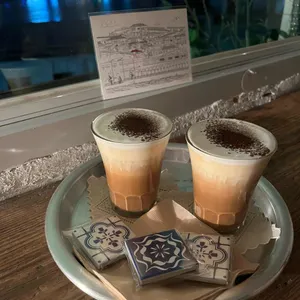 카페 여수에서 사진