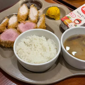 정돈 갤러리아백화점 대표 사진