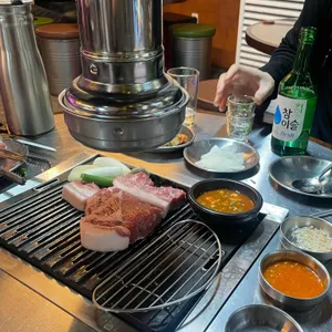 뭉텅 대표 사진