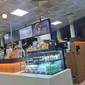 폴 바셋 제주공항 대표 사진