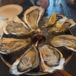 더즌 오이스터 리뷰 사진