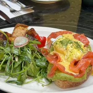 쇼니노 대표 사진