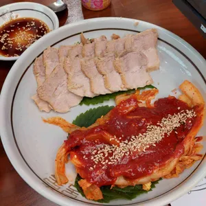 고향보쌈칼국수 사진 1
