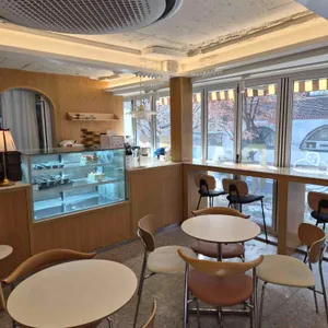 오로라 케이크하우스 대표 사진