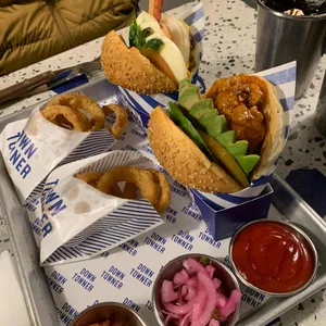 다운타우너 리뷰 사진