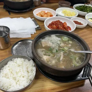 순애돼지국밥 사진 1