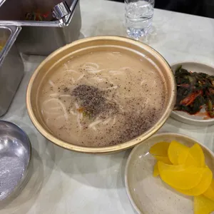 신도칼국수 사진