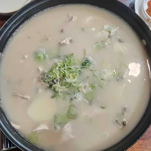 닭한마리칼국수 사진