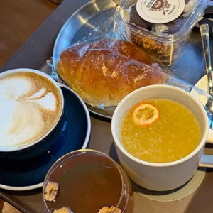 카페 정원 사진