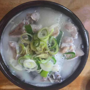 삼거리먼지막순대국 대표 사진