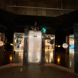 스퀘어81 리뷰 사진