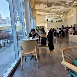 스컹크웍스 대표 사진