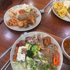 다담뜰한식뷔페 사진 1