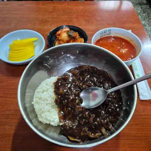 아리산반점 대표 사진