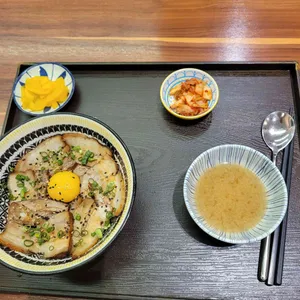 더봉반 대표 사진