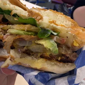 다운타우너 대표 사진