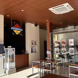 오버패스 대표 사진