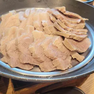 돈오돈돼지국밥 사진 1