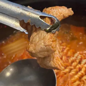 백채김치찌개 리뷰 사진
