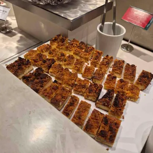 애슐리퀸즈 대표 사진