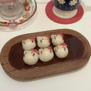 유영 대표 사진