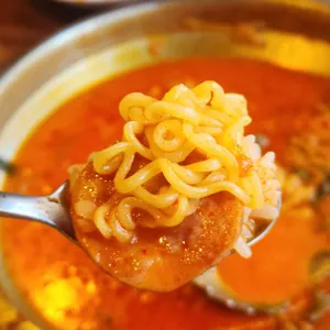 부대찌개대사관 대표 사진