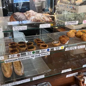 어 머스트 스탑 리뷰 사진