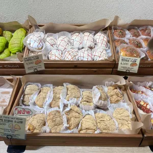 AVEK CHERI 리뷰 사진