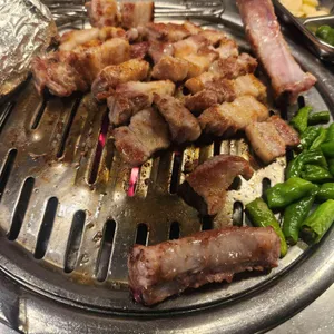 골목집 연탄돼지갈비 대표 사진