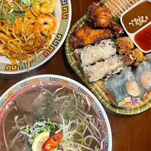 꽁 비엔 대표 사진