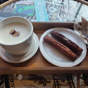 디어마이콤마 대표 사진