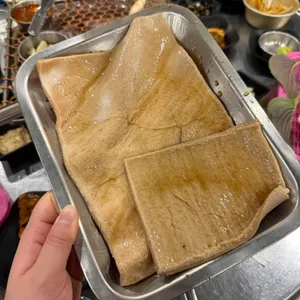 돼지전설 대표 사진