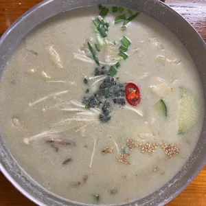 서오릉 메카 다슬기 대표 사진