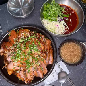 이진오족발 사진