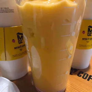 메가커피 리뷰 사진