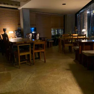 인디비주얼 대표 사진