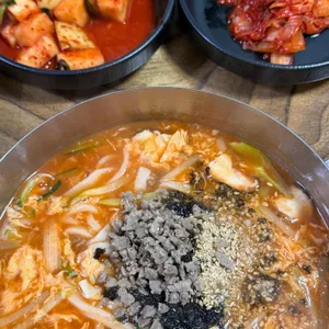 벌집칼국수 대표 사진