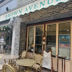 브라운 에비뉴 대표 사진