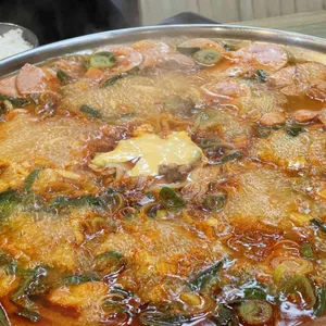 놀부부대찌개 대표 사진